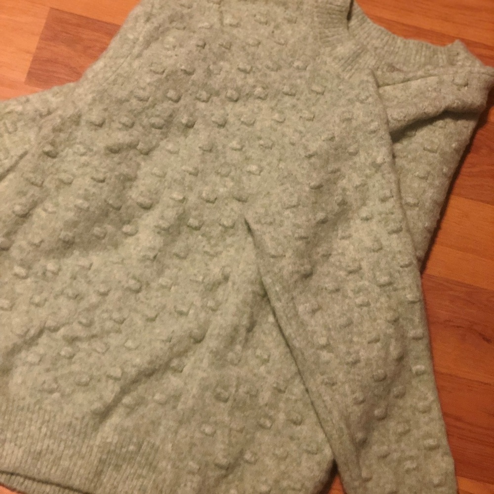 Size small H&M sweater